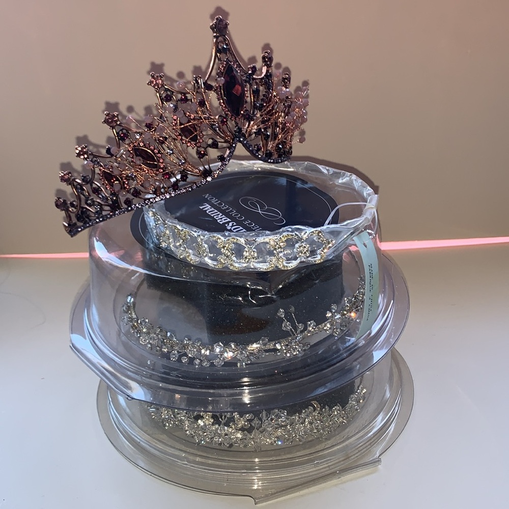 Wedding Headpieces and Tiaras